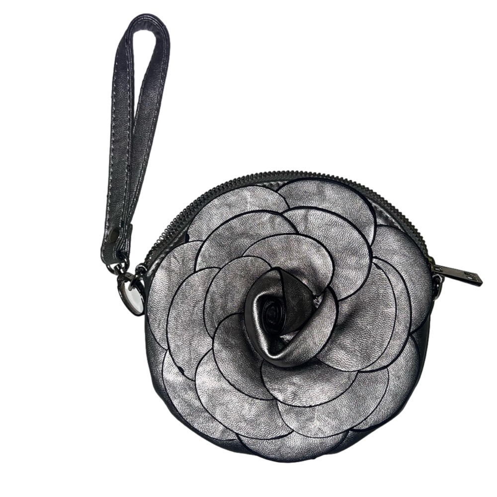 Silver flower small purse